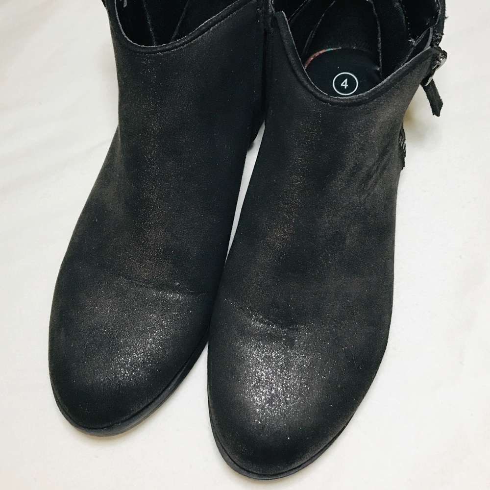 Cat & Jack Metallic Shimmer Black Ankle Boots